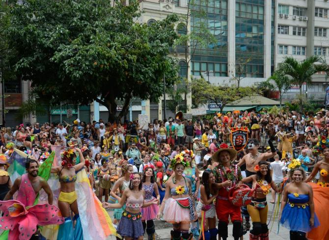 Blocos atraíram 4,5 milhões de foliões no carnaval carioca